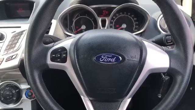 Ford Fiesta 1.25 82PS Zetec 3dr - FG62EEH смотреть онлайн