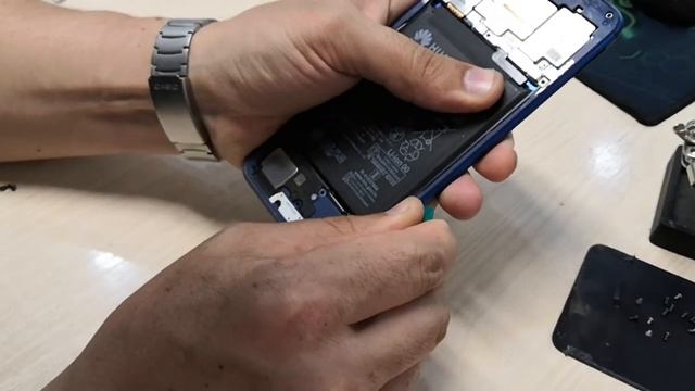 КАК РАЗОБРАТЬ HONOR 8X, Разборка Honor 8X смотреть онлайн
