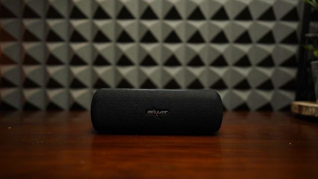 Zealot S55 Review | VS Eggel Active 2 смотреть онлайн
