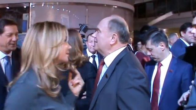 Приезд главного коммуниста в гости к спортсменам смотреть онлайн