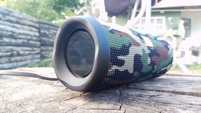 JBL Flip 4 Soundtest (Delta Heavy - White Flag VIP)