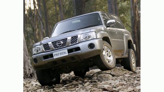 2015 model nissan patrol y61 смотреть онлайн