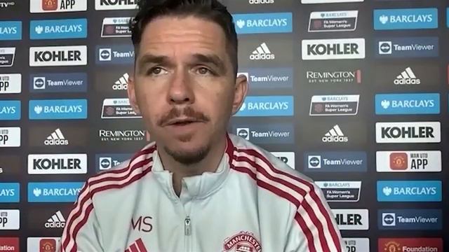 Marc Skinner 🎙 | Man Utd Women v Man City WFC | Pre-Match Press Conference смотреть онлайн