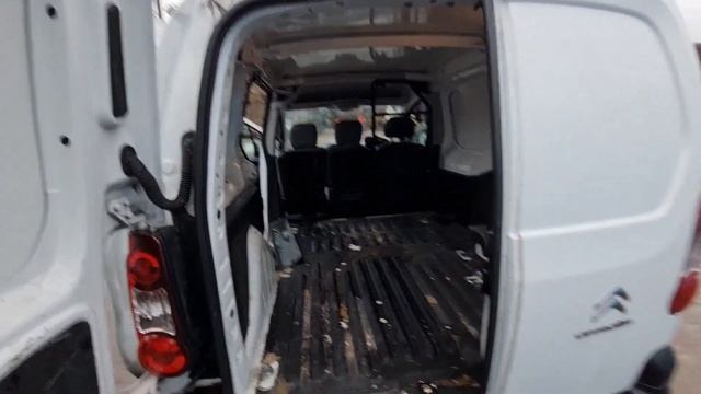 Lv16yve 2016 CITROEN BERLINGO L1 DIESEL 1.6 HDi 625Kg Enterprise 75ps смотреть онлайн
