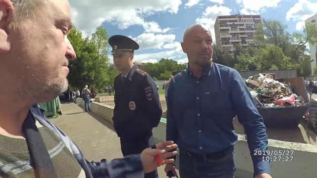 Взгляд на события в Очаково 27.05.19 с моей камеры стрим часть 2 . смотреть онлайн