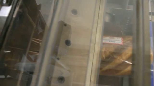 Упаковка хлебобулочных изделий на машине "Бестром 120" смотреть онлайн