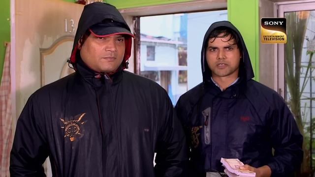 एक CCTV Camera कैसे बना Team CID के लिए Puzzle? | CID | Caught On Camera | 25 April 2023 смотреть онлайн