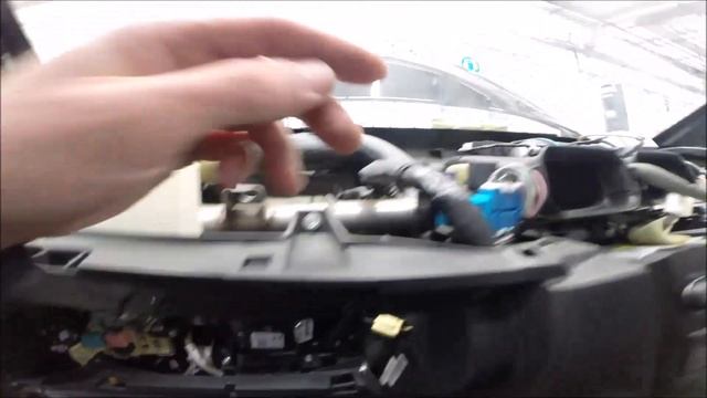 Toyota Avensis 2003-2009 Top Dashboard Removal смотреть онлайн