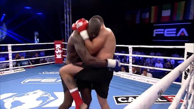 Энрике Гогохия пожелал Цотне Рогава удачи в субботнем гран при FEA WGP 2018 смотреть онлайн