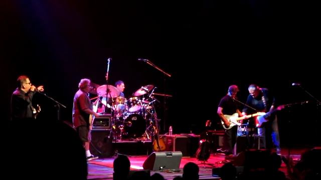 Los Lobos - Runner (live 12.10.10) смотреть онлайн