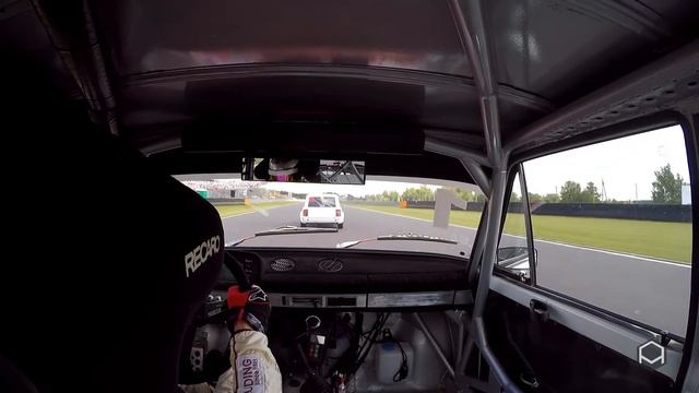 Lada 2101 Racing Car | Ivan Samarin | Moscow Classic GP 2018 (Attack & Onboard) смотреть онлайн