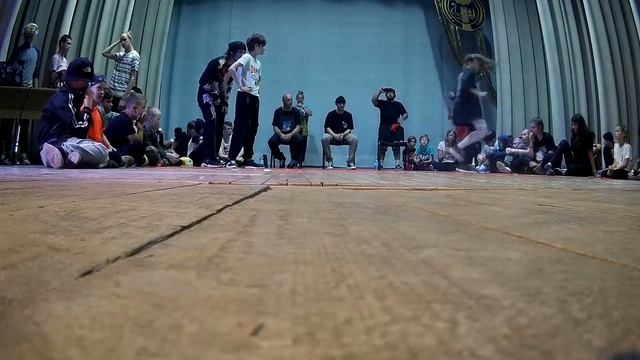 Final! BBoy K-Rock vs BGirl Sonic (Kids Battle до года обучения) смотреть онлайн