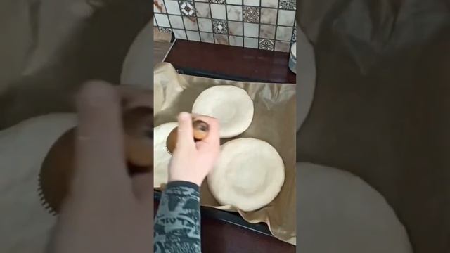 УЗБЕКСКАЯ ЛЕПЕШКА КАК ИЗ ТАНДЫРА. ТЕПЕРЬ ПЕКУ ТОЛЬКО ТАК смотреть онлайн