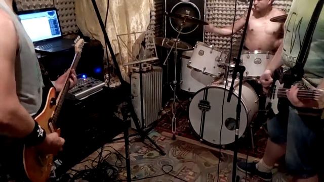 Orange Keep - Прыгну со скалы (КиШ cover) смотреть онлайн