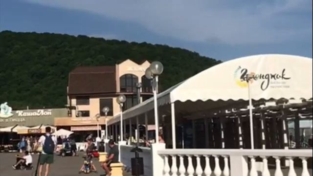 Пляжи Геленджика и Анапы 7, 8 июня 2023 года смотреть онлайн