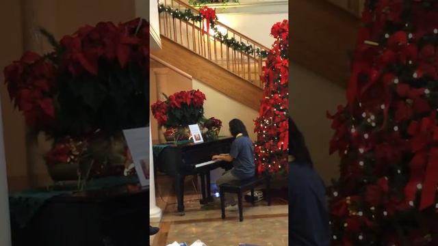 Erika - piano смотреть онлайн