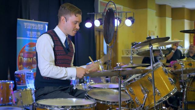 Louis Prima's 'That Old Black Magic' Drum Transcription смотреть онлайн