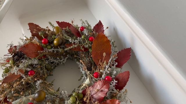 ОСЕННИЙ ДЕКОР УЛИЦЫ/ УКРАСИЛА СТУПЕНЬКИ И ВХОДНУЮ ДВЕРЬ ПО-ОСЕННЕМУ смотреть онлайн