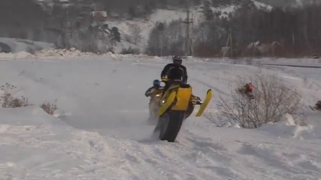 Снегоходный кросс Лысая гора17 02 2008 смотреть онлайн