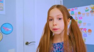 ДЕВОЧКИ ПОЛЬЗУЮТСЯ ДРУЖБОЙ с ВИОЛОЙ в Школе!