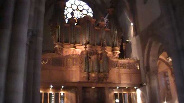 Improvisation 3 sur l'orgue de Strasbourg St Thomas смотреть онлайн