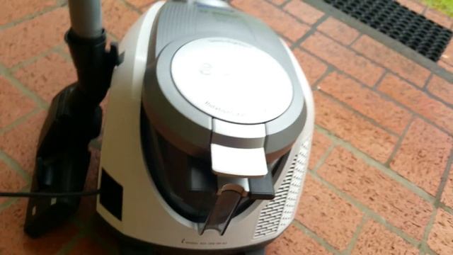 Review: Bosch Relaxx'x BGS5220 AU/02 BGS5 series vacuum cleaner смотреть онлайн