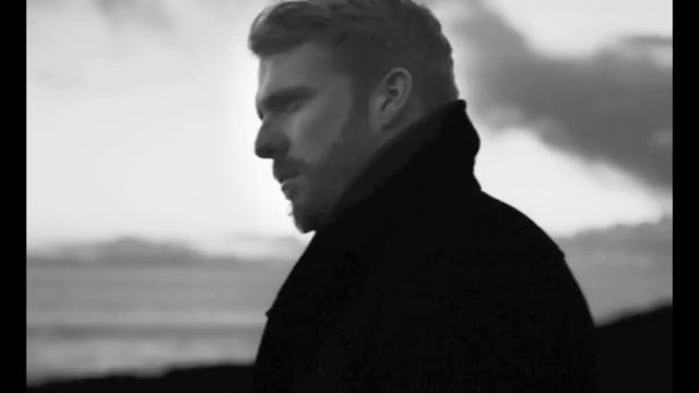 Alex Clare | Whispering - (IAJTF) смотреть онлайн