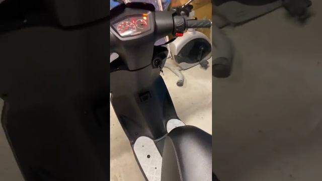 comment faire quand le démarrage électrique ne marche plus sur votre scooter ? смотреть онлайн