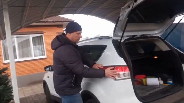 Как снять задний фонарь на Форд Куга 2. How to remove the taillight on Ford Kuga 2 Escape. смотреть онлайн