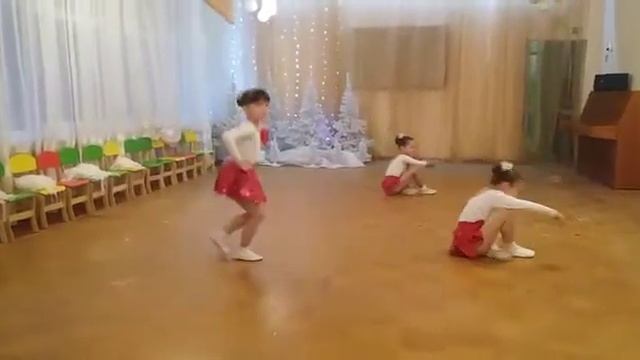 Цветочный танец смотреть онлайн