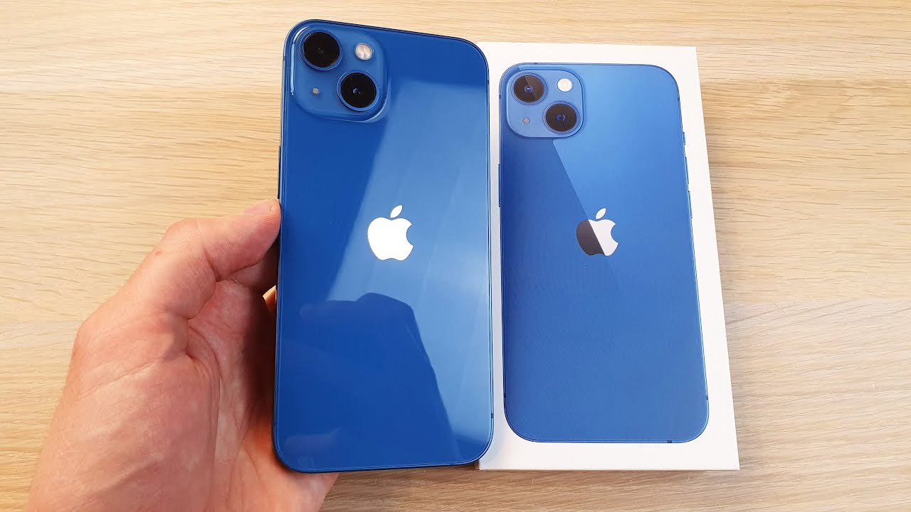 КУПИЛ IPHONE 13 ЗА 79990 РУБЛЕЙ - МЕНЬШЕ ЧЁЛКА И КАМЕРЫ ПО ДИАГОНАЛИ! смотреть онлайн