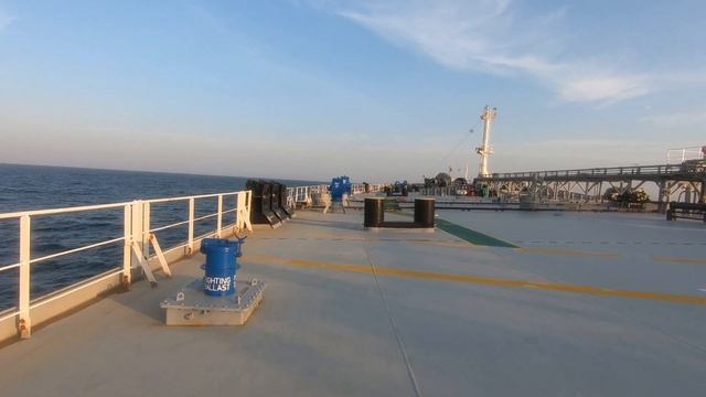 Как проходит неделя на танкере смотреть онлайн