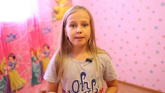 Нелопающиеся мыльные пузыри. Играем с братом и собакой // Видео для детей смотреть онлайн