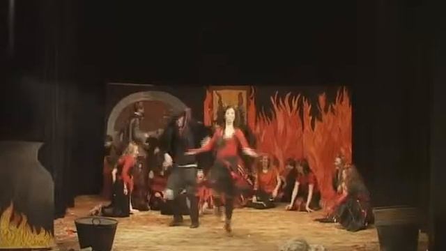 Сольный танец дьявола с дьяволихой. смотреть онлайн