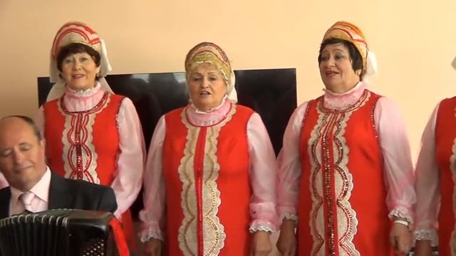 Тополь тополёк вокальная группа хора Рябинушка смотреть онлайн