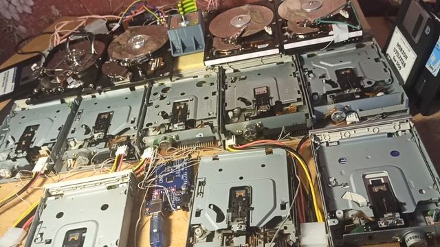 SAO II - opening 2 on floppy drives, HDD and stepper motor смотреть онлайн