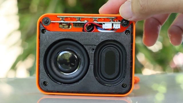 T&G TG 166 Bluetooth Speaker Review and Sound Test (JBL GO2 COPY) смотреть онлайн