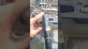 Ремонт втулки амортизатора!