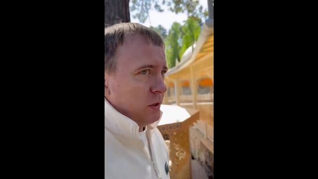 ПРИЕХАЛИ ПОКУШАТЬ В (РЕСТОРАН) смотреть онлайн