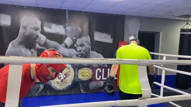 СПАРРИНГ СО СМЕННОЙ ПАРТНЕРА КЛУБ СОВА!!! смотреть онлайн