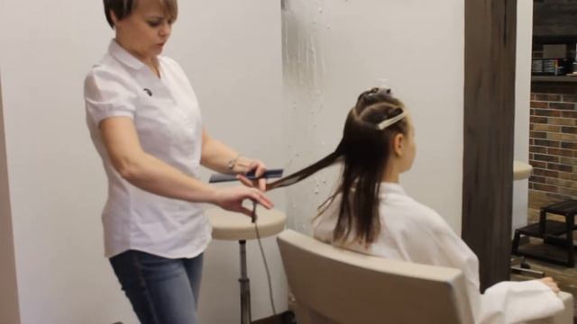 Стрижка горячими ножницами смотреть онлайн