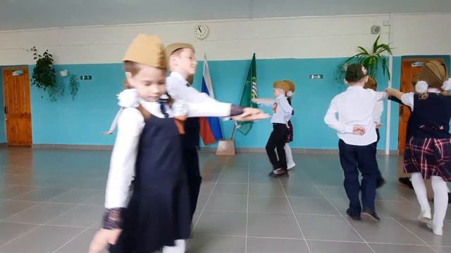 МКОУ "Черемховская ООШ" 1 класс "Вальс Победы" смотреть онлайн