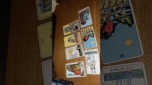 Гадание. Таро. Как пройдёт мой день (день загадываете сами) на работе и дома.