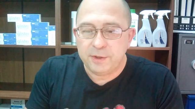 Концентрированный освежитель воздуха и чистящее средство для унитазов от Амвэй. смотреть онлайн