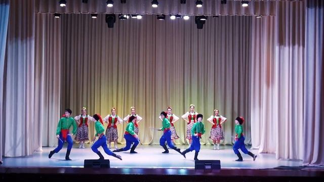 КАЗАЧИЙ ПЛЯС смотреть онлайн