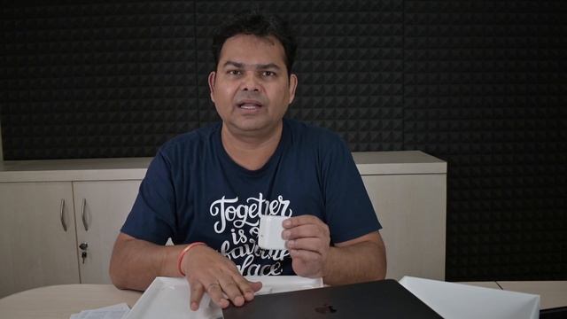 Macbook Air M1 Base Model Unboxing In Hindi, In India