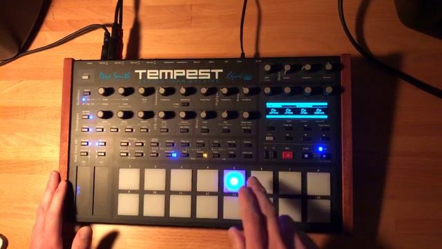 DSI Tempest Drum Machine Live Hip Hop Beatmaking