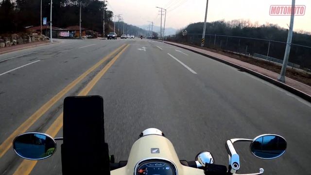 [모토모토] suzuki gsx125r vs super cub 110 top speed смотреть онлайн