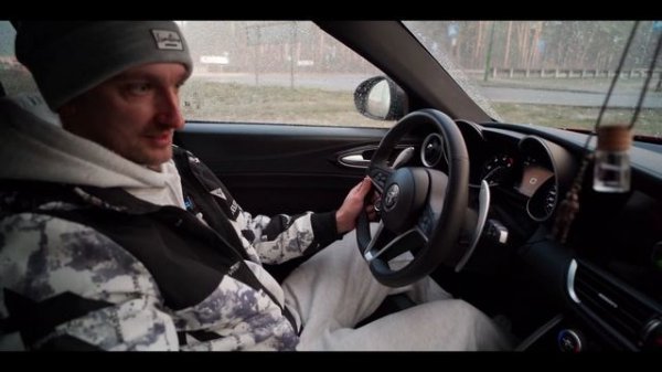 Alfa Romeo Giulia - обзор | даже не знаю с каким авто её сравнить.