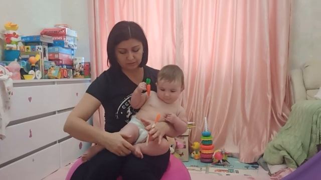 Упражнения для сидения 7-10 месяцев. Не сидит, не ползает смотреть онлайн